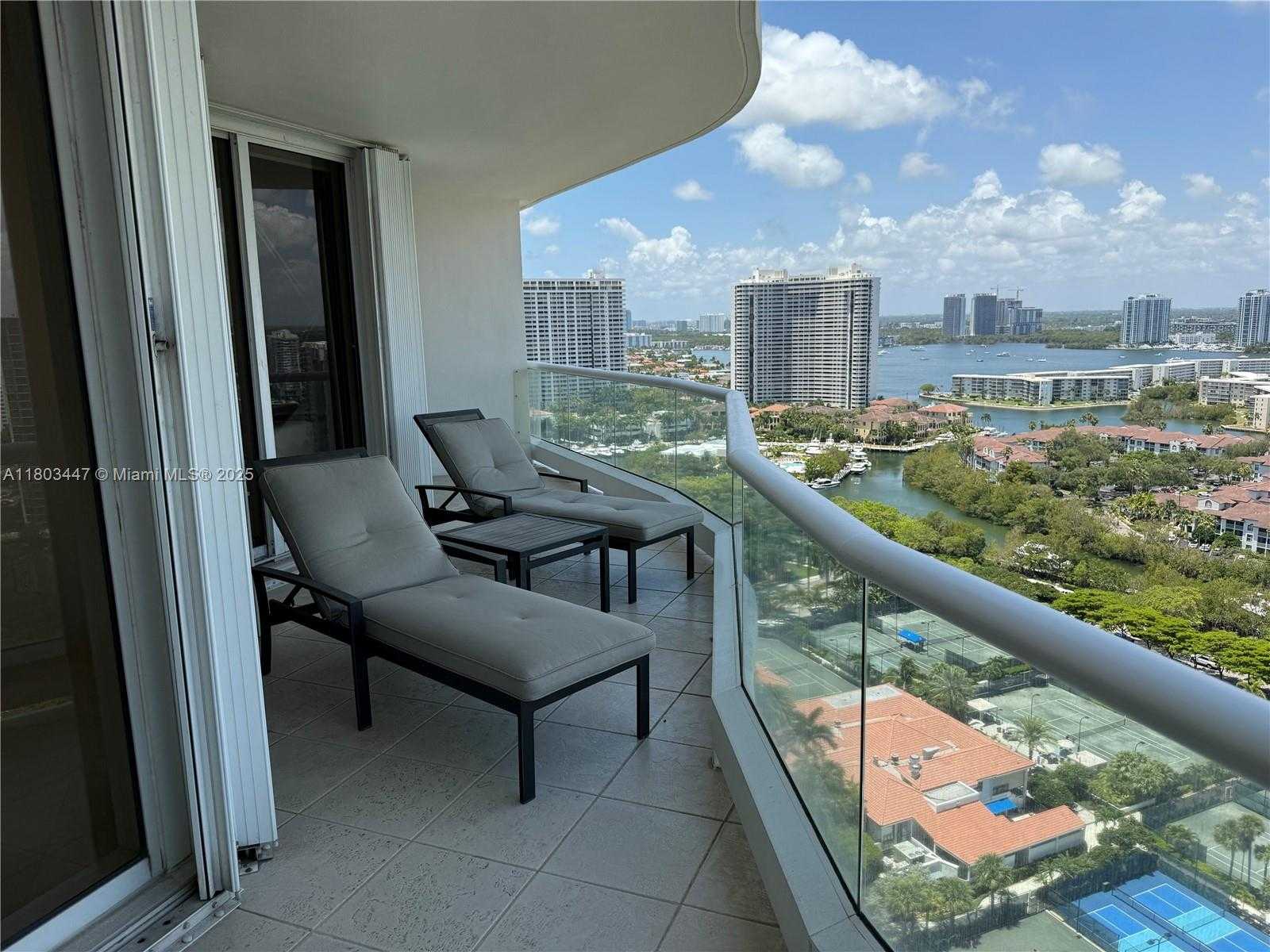 Small Image of 7000 ISLAND BLVD #2403, Aventura Number 6