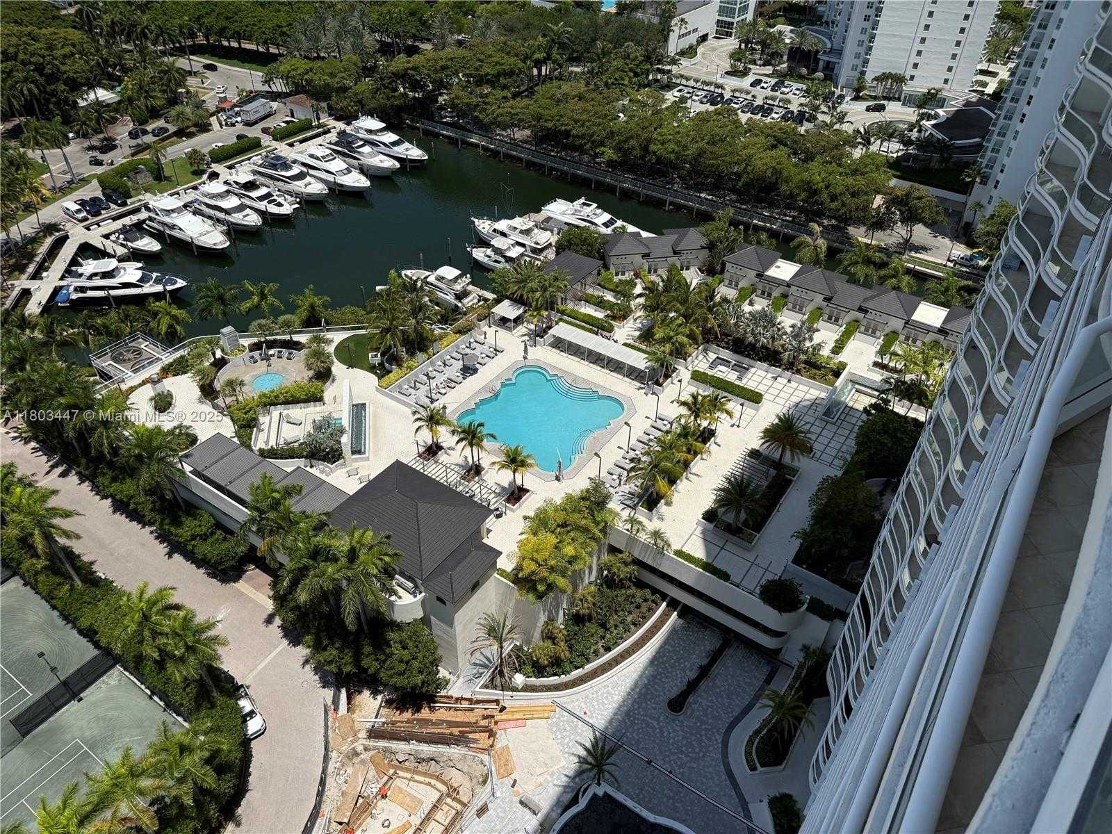Small Image of 7000 ISLAND BLVD #2403, Aventura Number 8