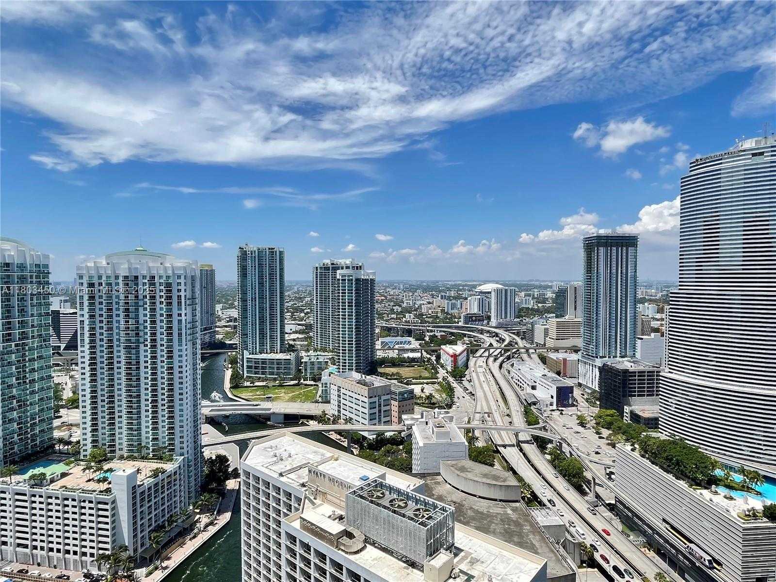 Small Image of 200 BISCAYNE BOULEVARD WAY #4111, Miami Number 15