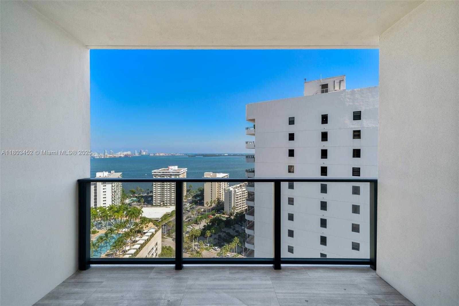 Small Image of 1451 BRICKELL AVE #2201, Miami Number 26