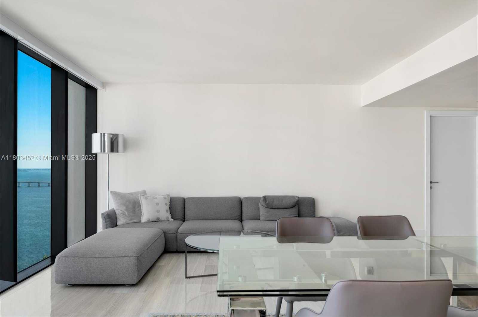 Small Image of 1451 BRICKELL AVE #2201, Miami Number 4