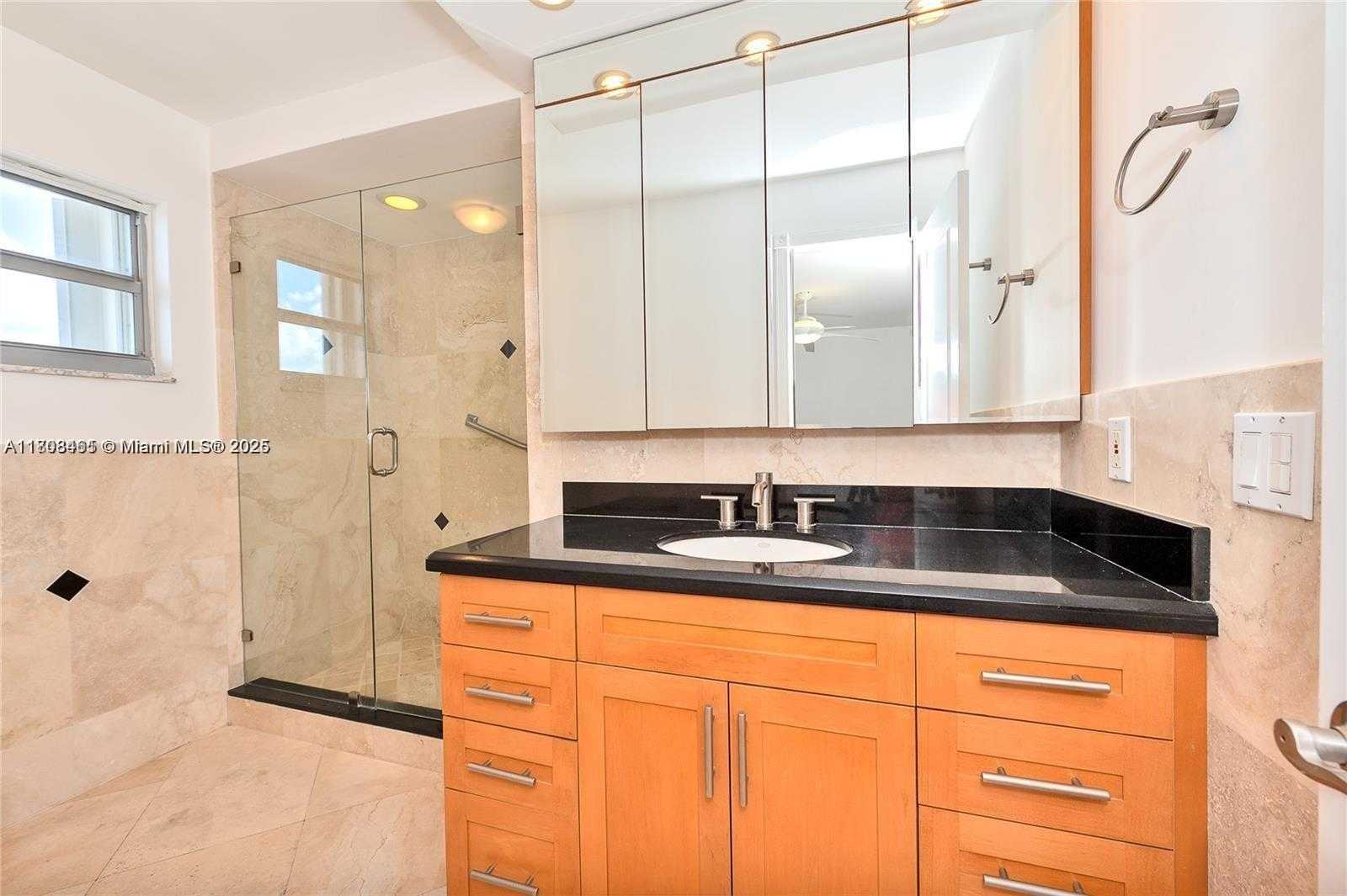 Small Image of 2201 SOUTH OCEAN DR #2805, Hollywood Number 11