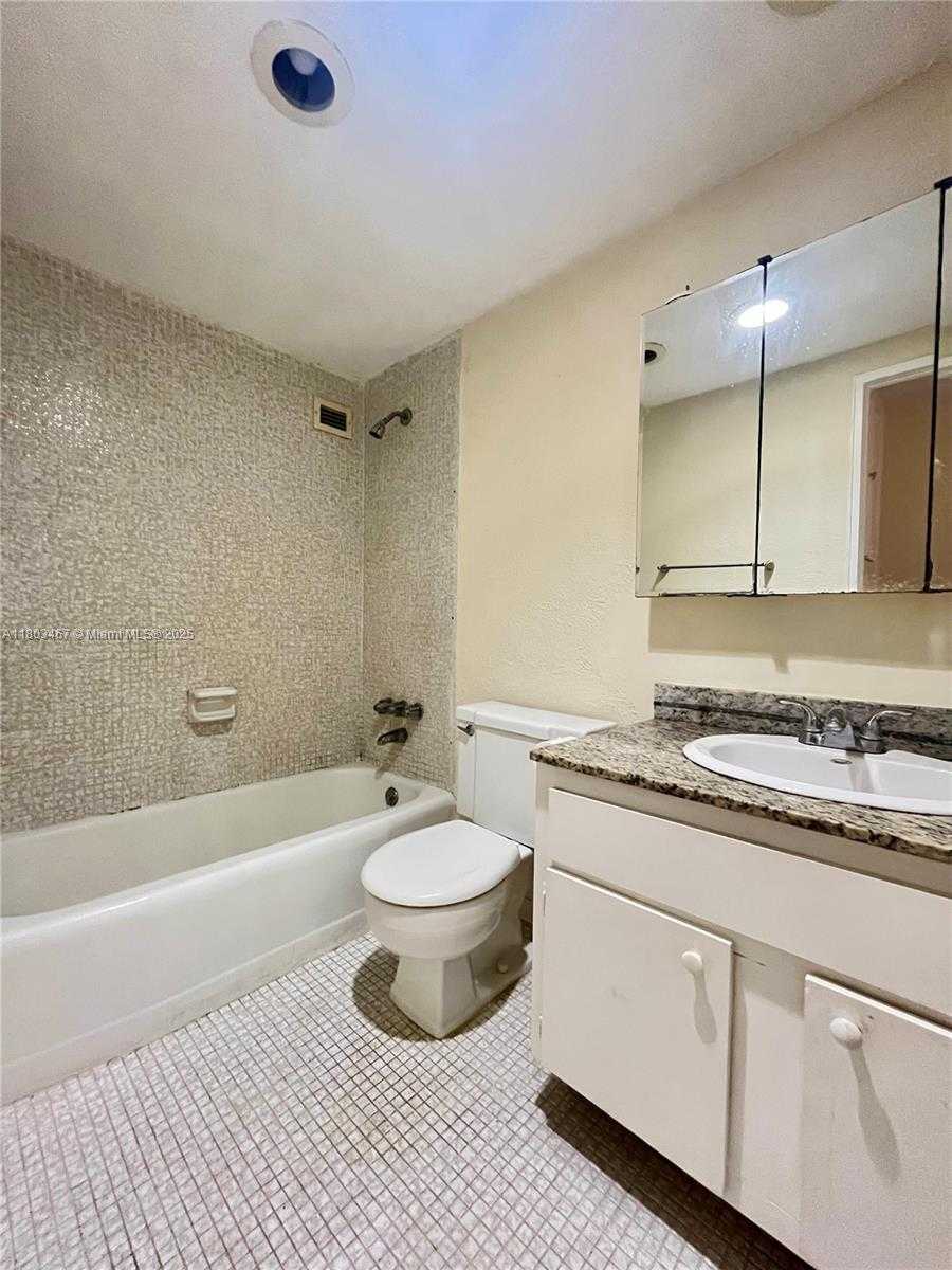 Small Image of 10185 COLLINS AVE #1515, Bal Harbour Number 20
