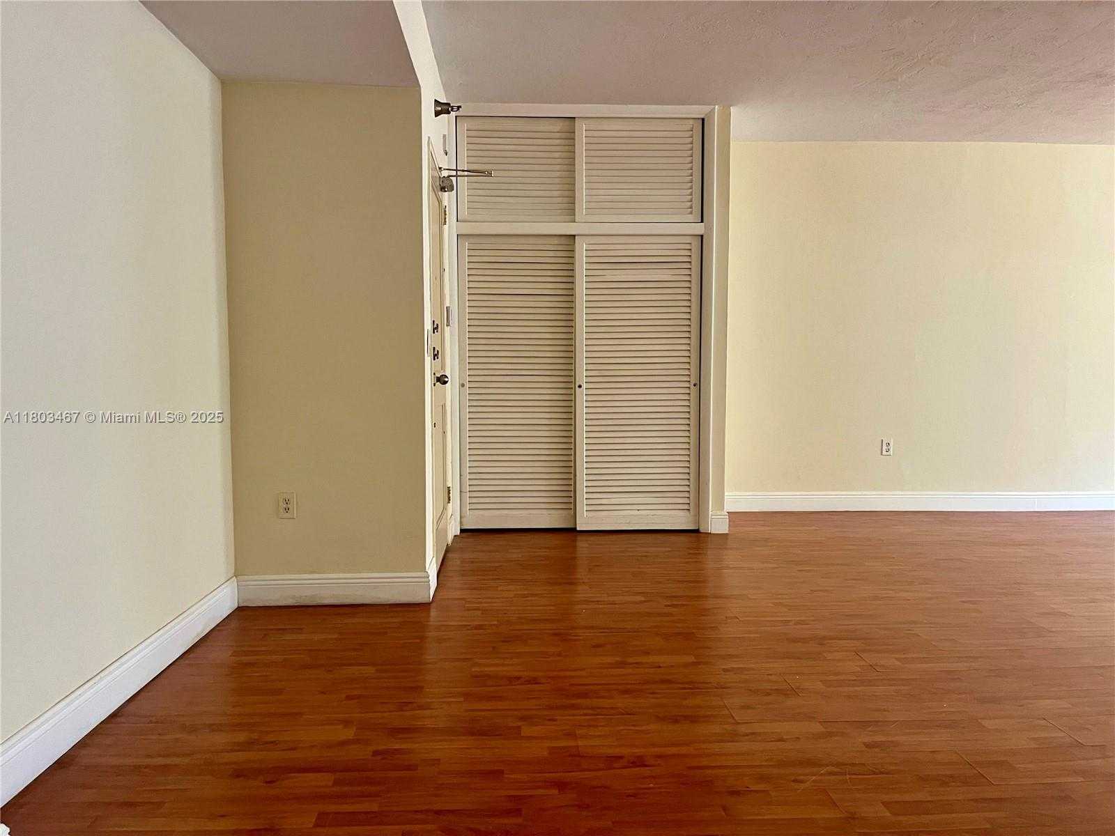 Small Image of 10185 COLLINS AVE #1515, Bal Harbour Number 8
