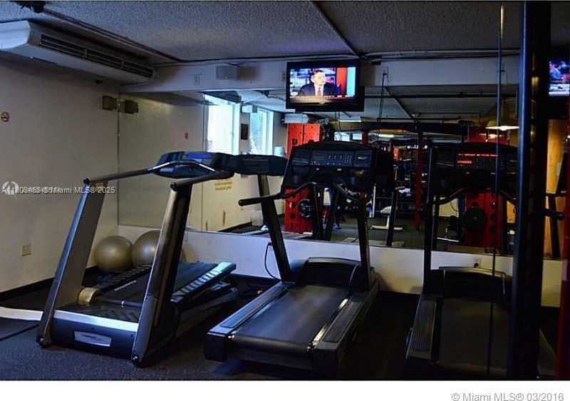 Small Image of 905 BRICKELL BAY DR #1030, Miami Number 13