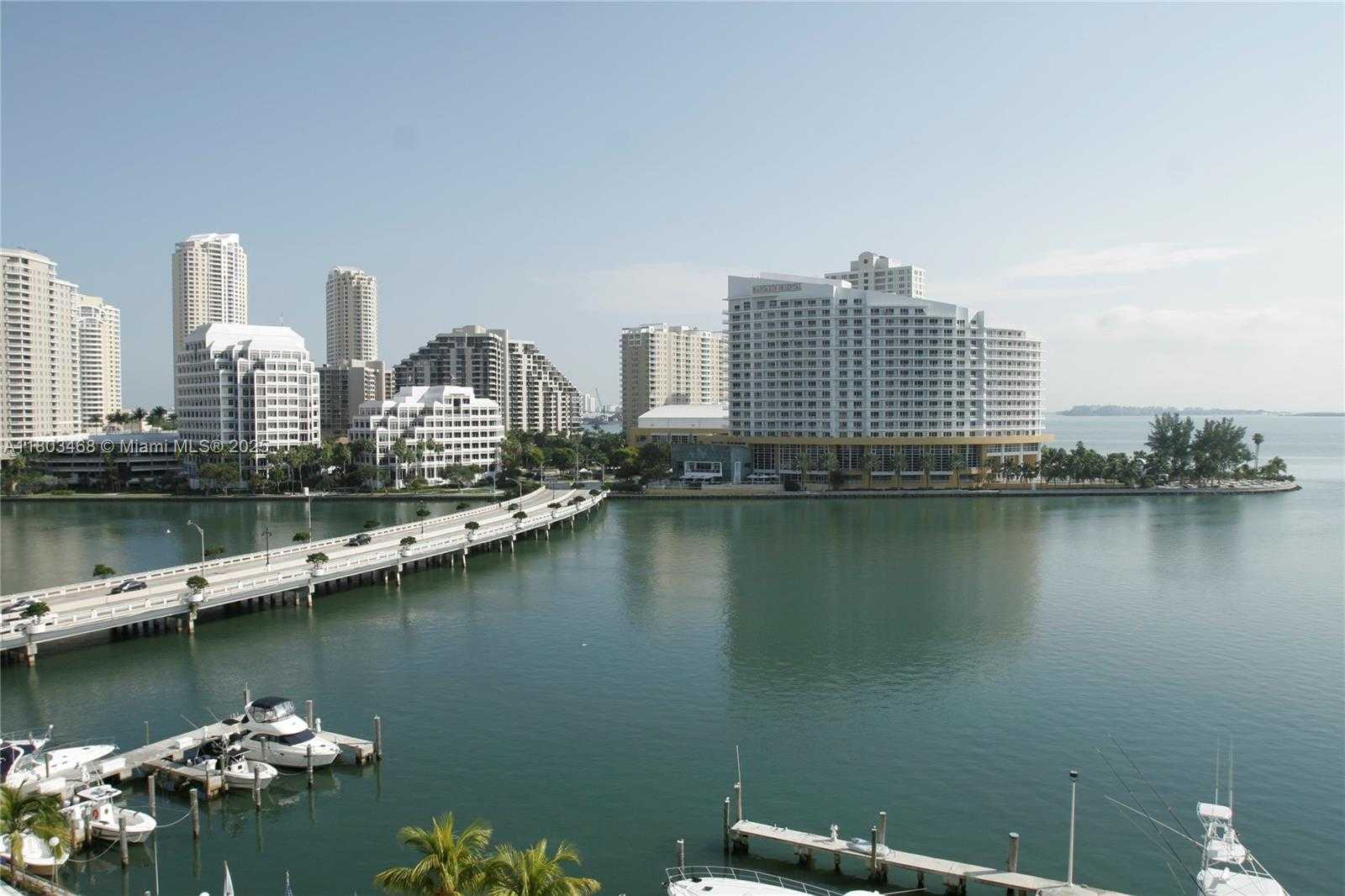 Small Image of 905 BRICKELL BAY DR #1030, Miami Number 44