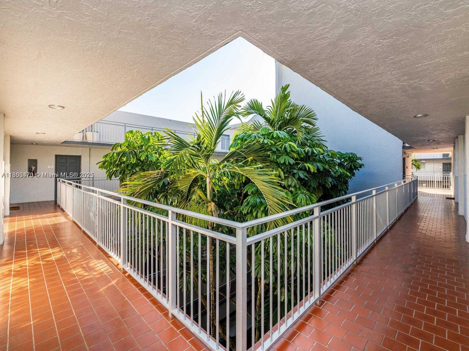 Small Image of 680 NORTH EAST 64TH ST #A516, Miami Number 16