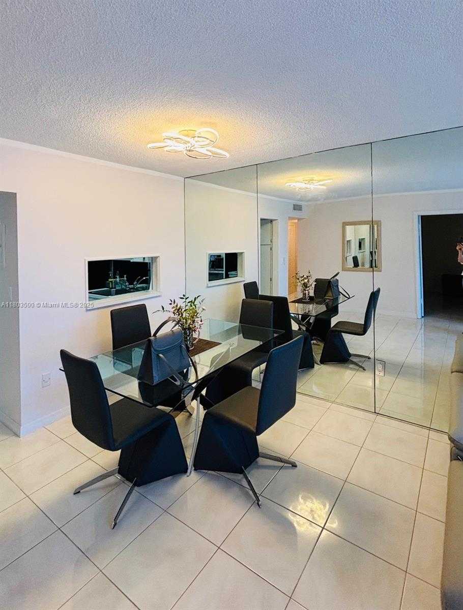 Small Image of 2859 LEONARD DR #G508, Aventura Number 17