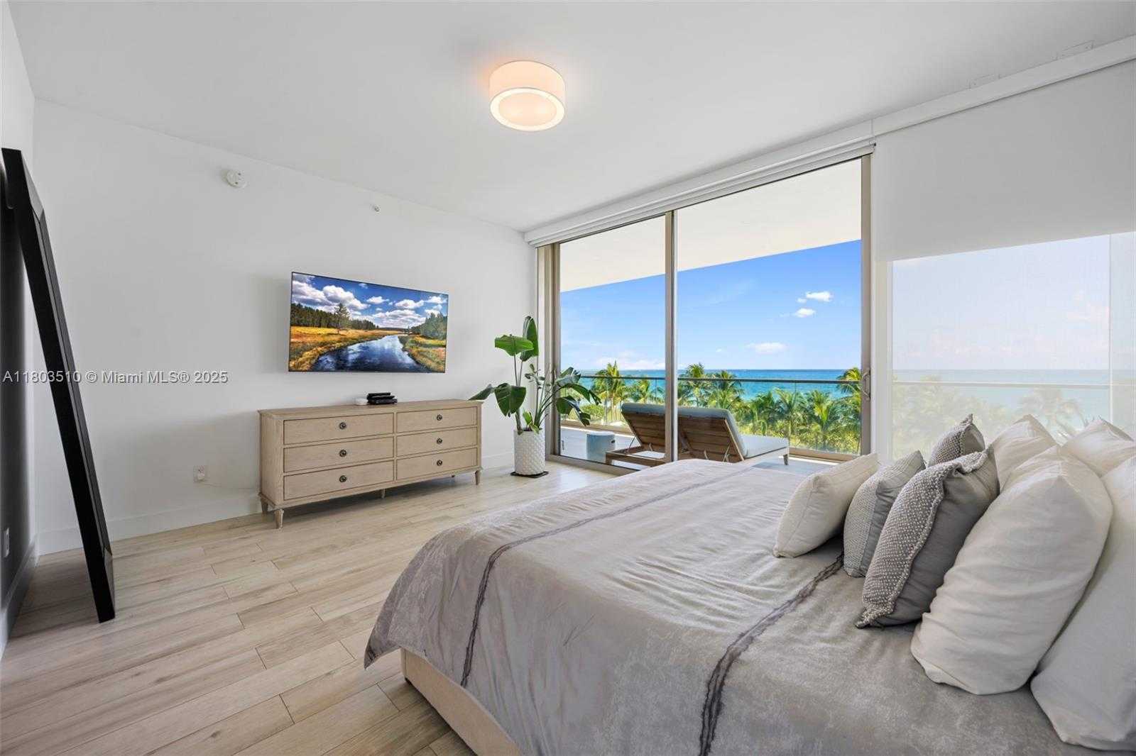 Small Image of 10203 COLLINS AVE #401, Bal Harbour Number 17