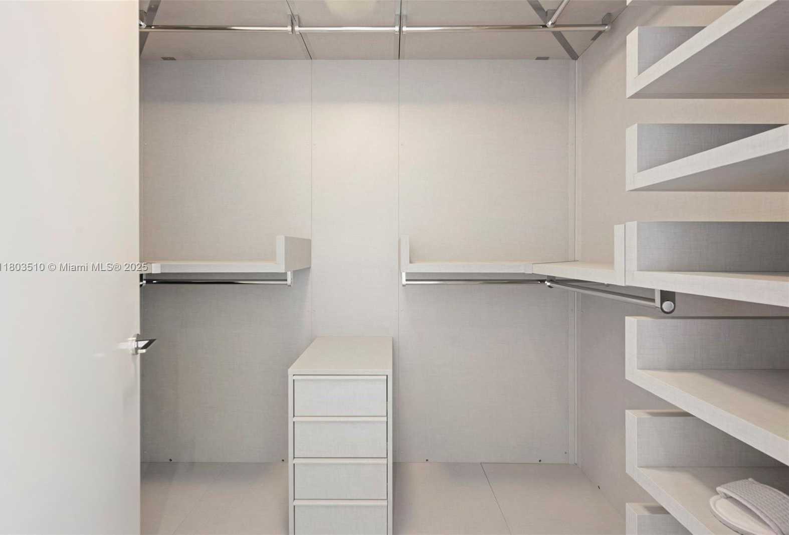 Small Image of 10203 COLLINS AVE #401, Bal Harbour Number 18
