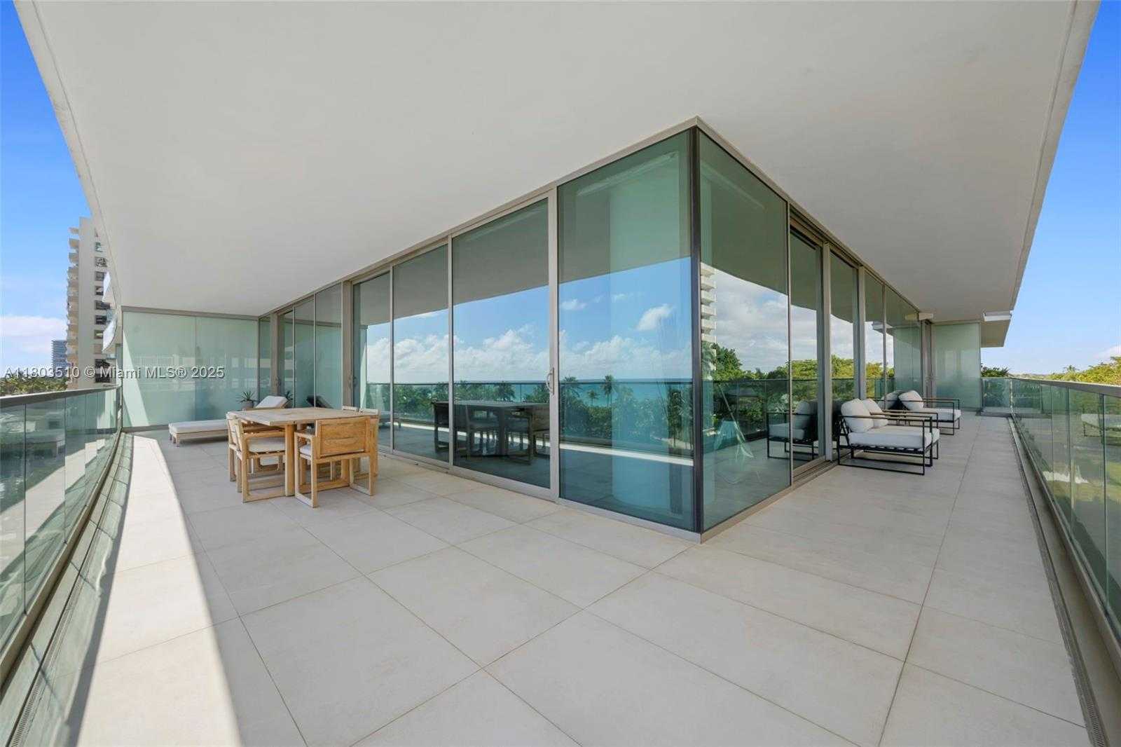 Small Image of 10203 COLLINS AVE #401, Bal Harbour Number 32