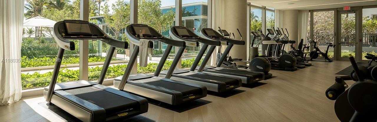 Small Image of 10203 COLLINS AVE #401, Bal Harbour Number 39