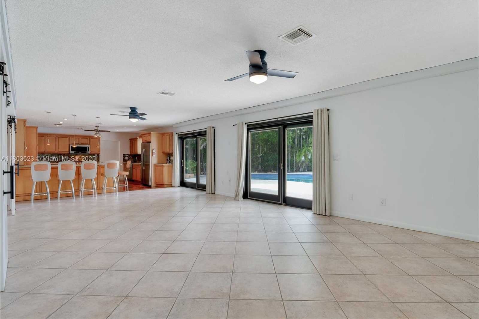 Small Image of 7601 NORTH EAST 9TH AVE #-, Miami Number 6