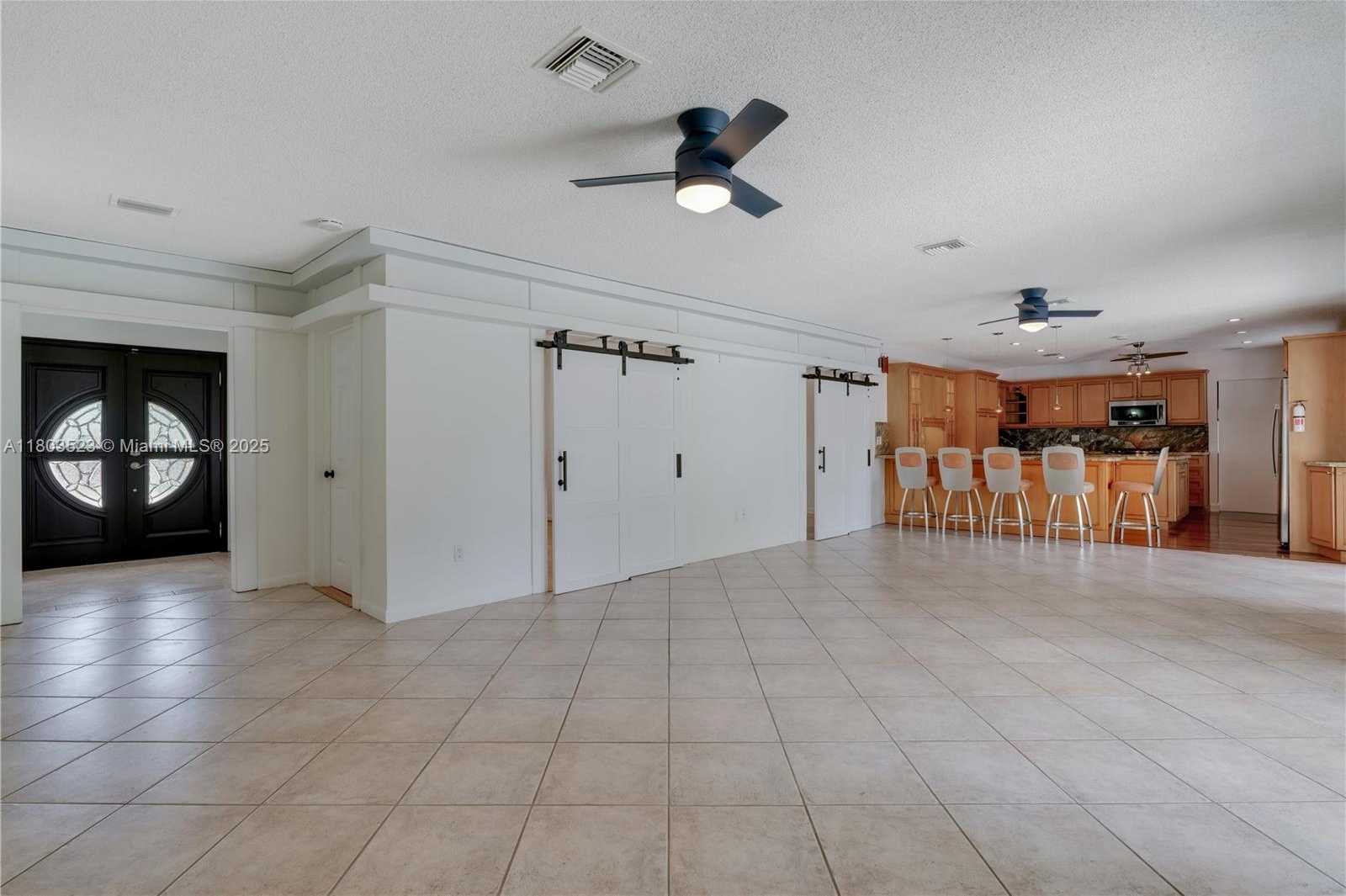 Small Image of 7601 NORTH EAST 9TH AVE #-, Miami Number 8