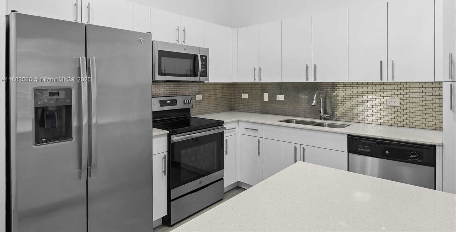 Small Image of 1776 POLK ST #803, Hollywood Number 2