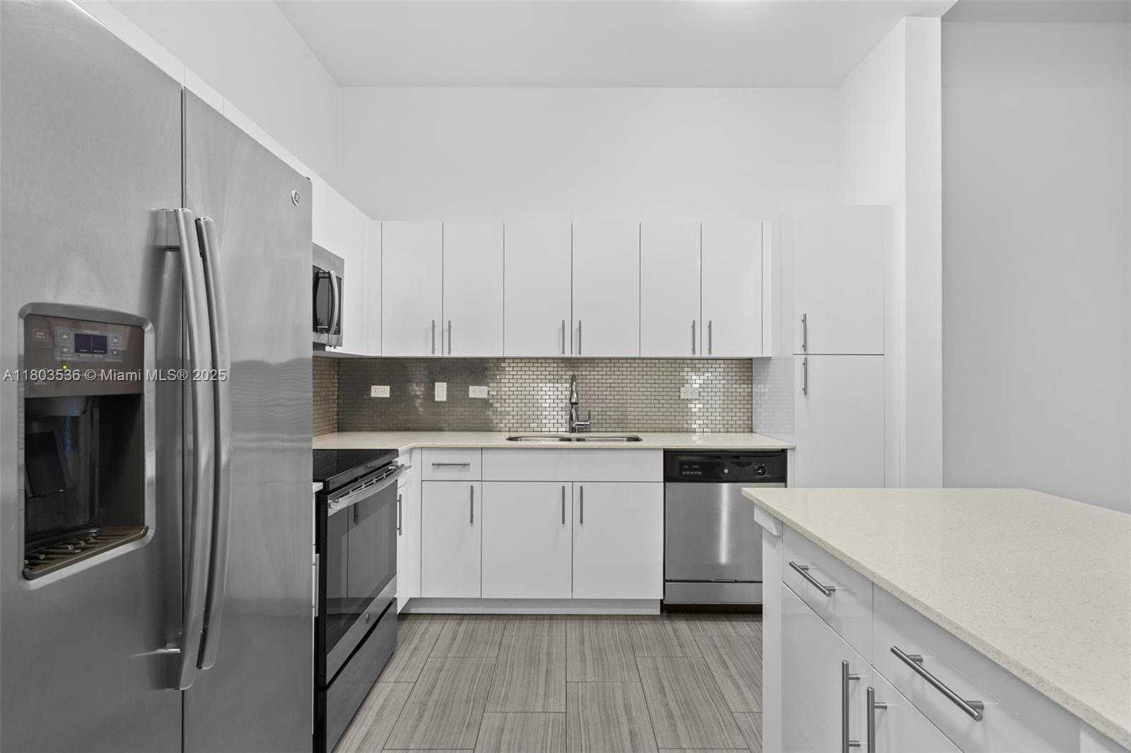 Small Image of 1776 POLK ST #803, Hollywood Number 3