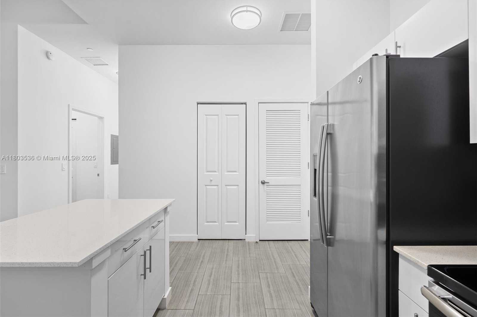 Small Image of 1776 POLK ST #803, Hollywood Number 4