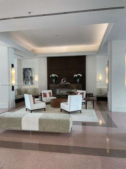 Small Image of 3739 COLLINS AVE #N-306, Miami Beach Number 4