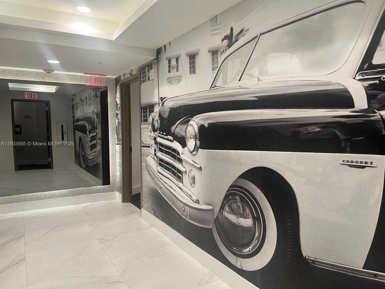 Small Image of 3739 COLLINS AVE #N-306, Miami Beach Number 7