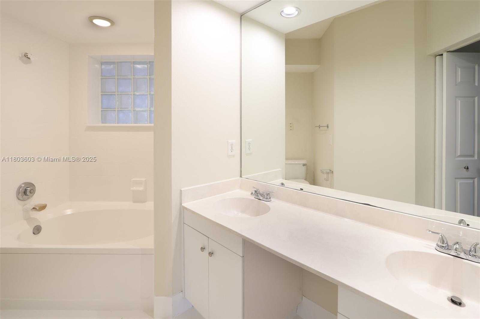Small Image of 3245 NORTH EAST 184TH ST #13203, Aventura Number 24