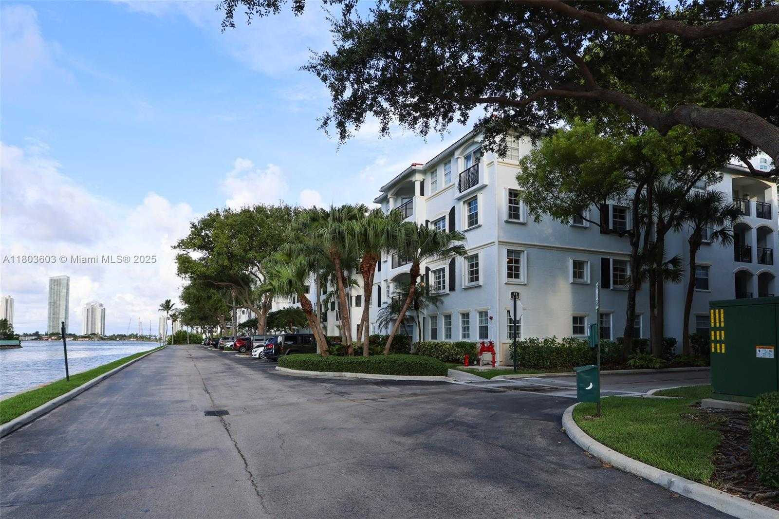 Small Image of 3245 NORTH EAST 184TH ST #13203, Aventura Number 41