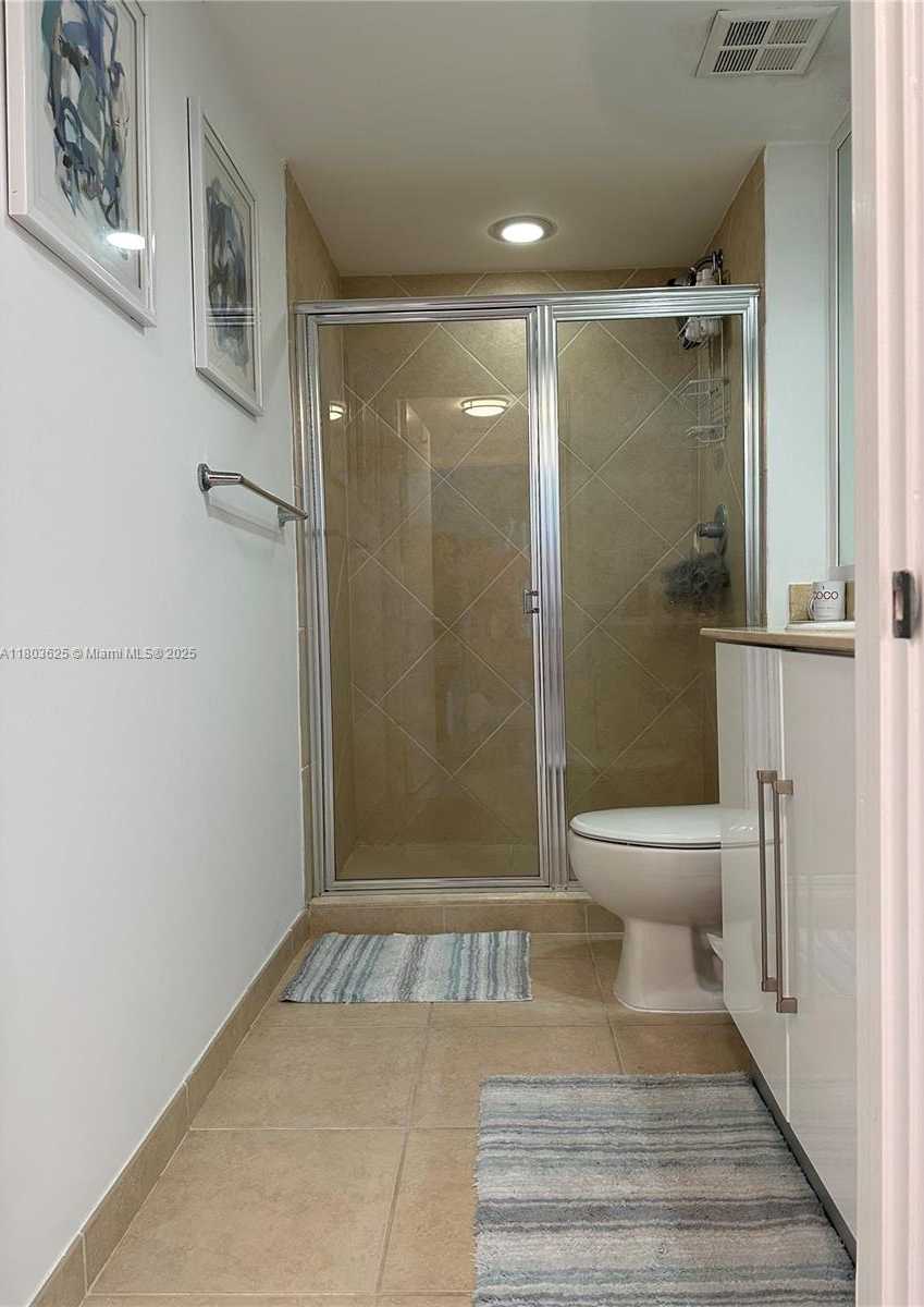 Small Image of 325 SOUTH BISCAYNE BLVD #4119, Miami Number 12