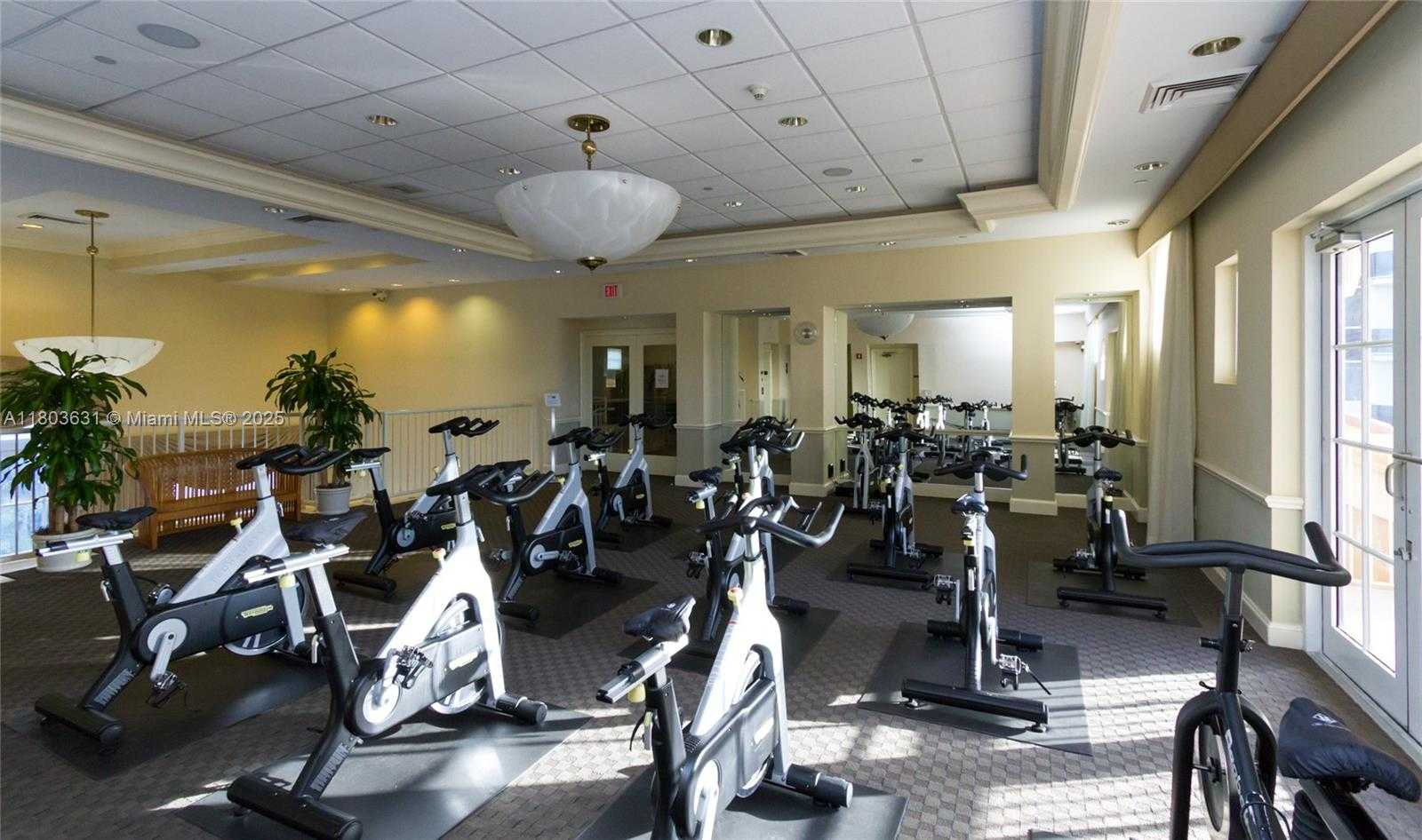 Small Image of 4775 COLLINS AVE #1201, Miami Beach Number 40