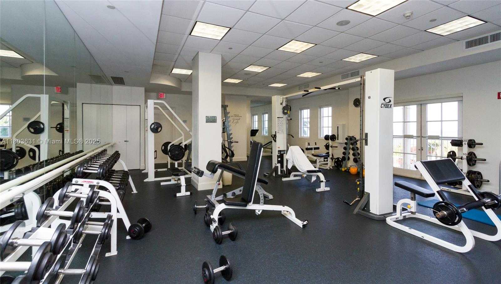Small Image of 4775 COLLINS AVE #1201, Miami Beach Number 43