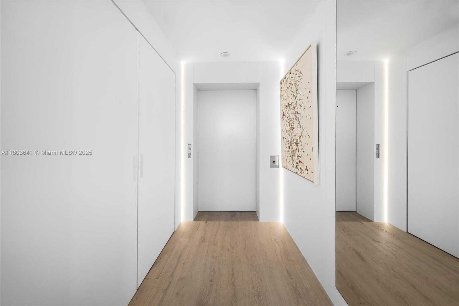 Small Image of 6800 INDIAN CREEK DR #8D, Miami Beach Number 3