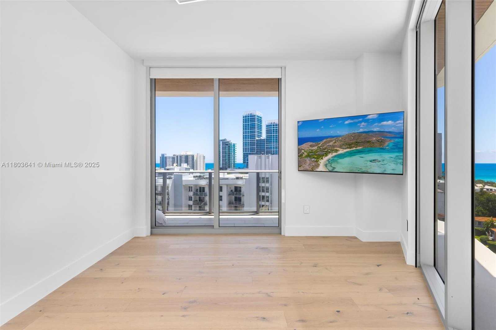 Small Image of 6800 INDIAN CREEK DR #8D, Miami Beach Number 35