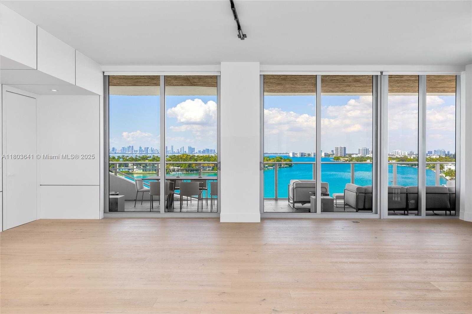 Small Image of 6800 INDIAN CREEK DR #8D, Miami Beach Number 4