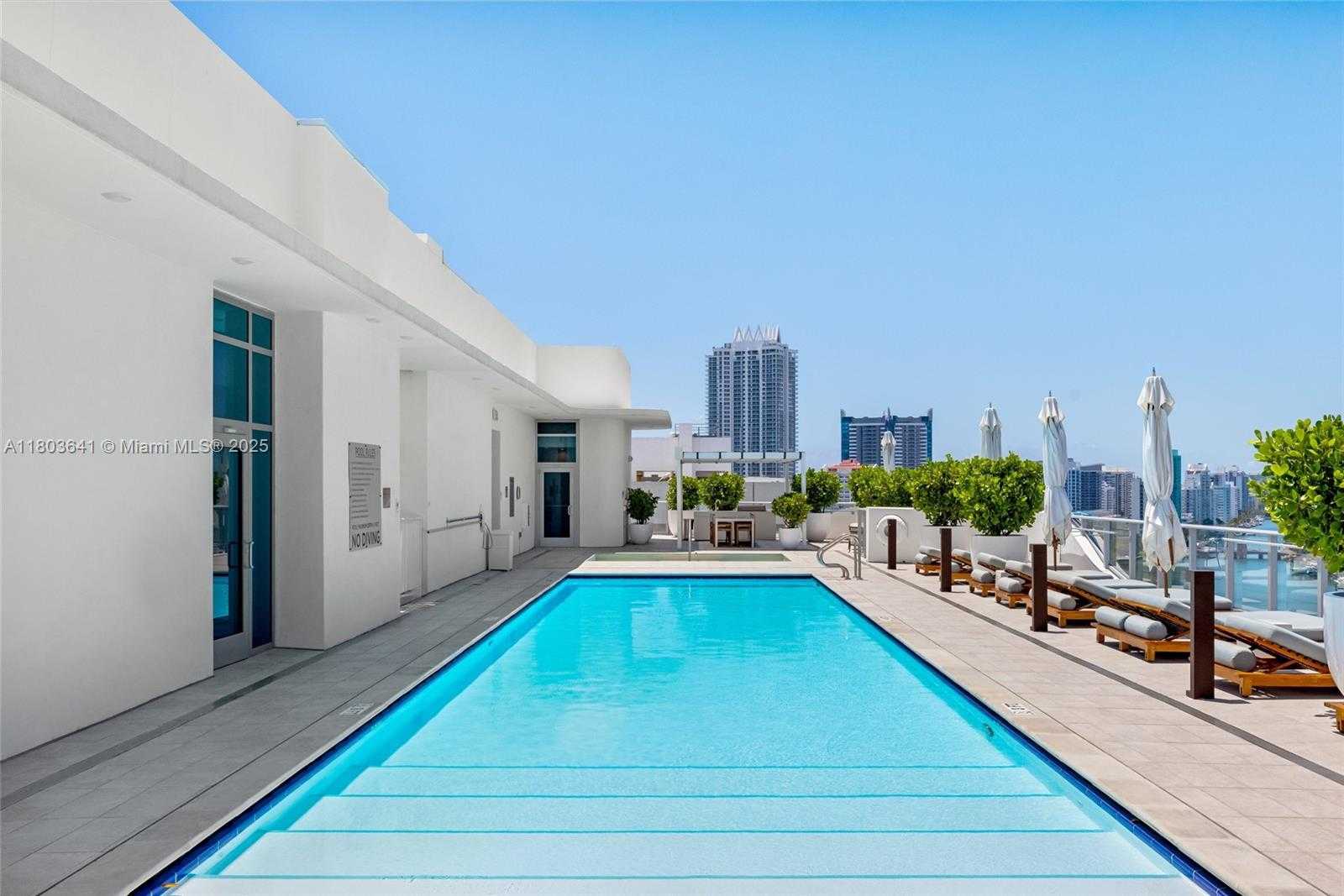 Small Image of 6800 INDIAN CREEK DR #8D, Miami Beach Number 42