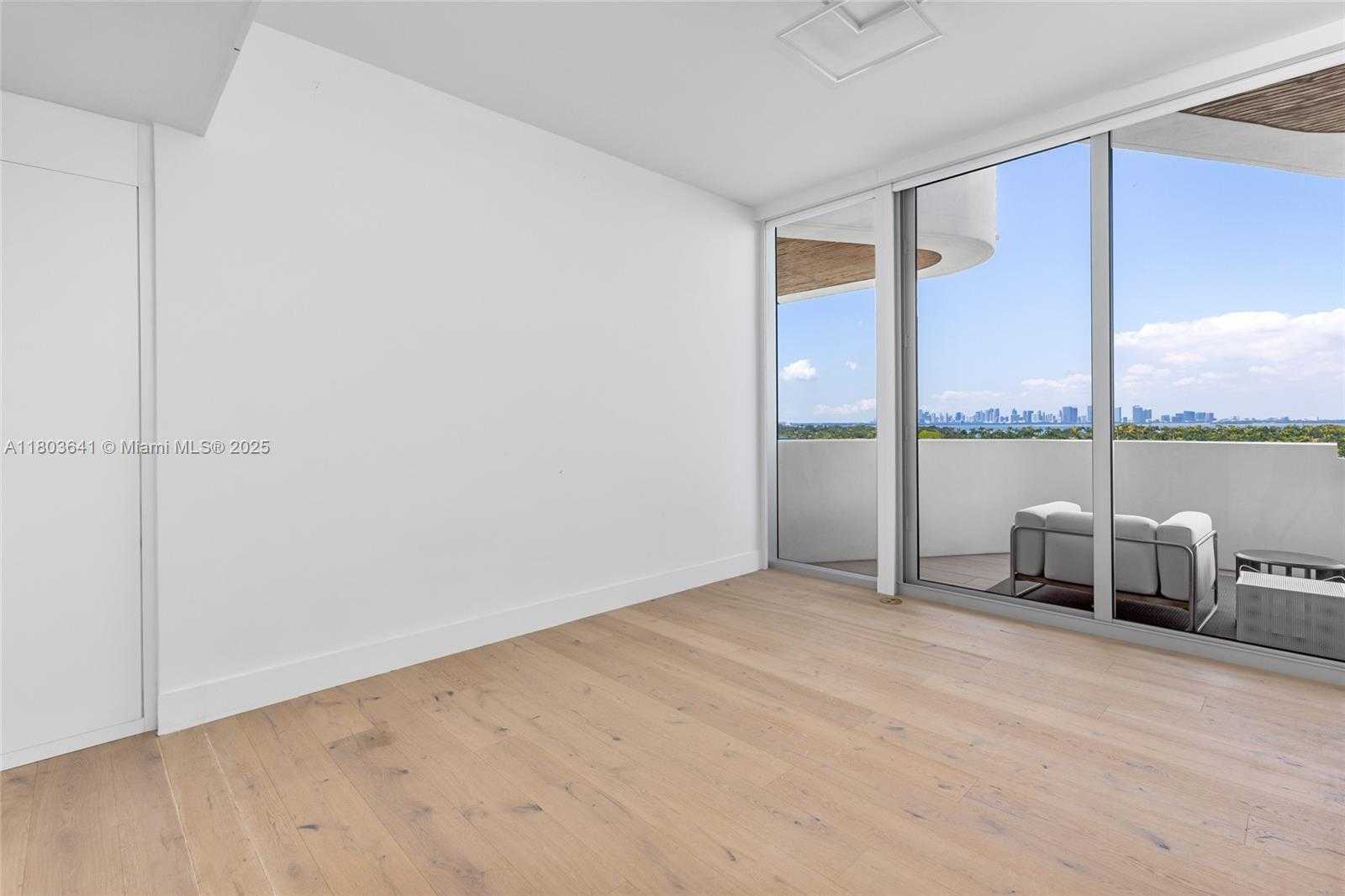 Small Image of 6800 INDIAN CREEK DR #8D, Miami Beach Number 9