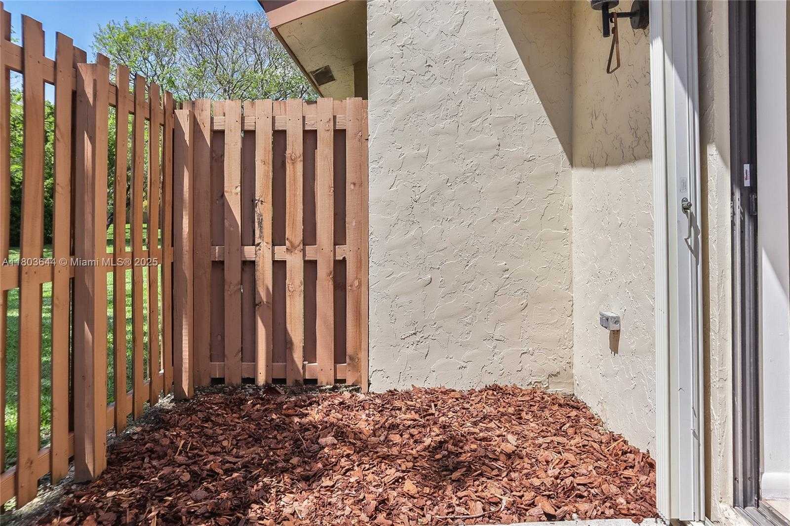 Small Image of 11521 SOUTH WEST 109TH RD #10A, Miami Number 16