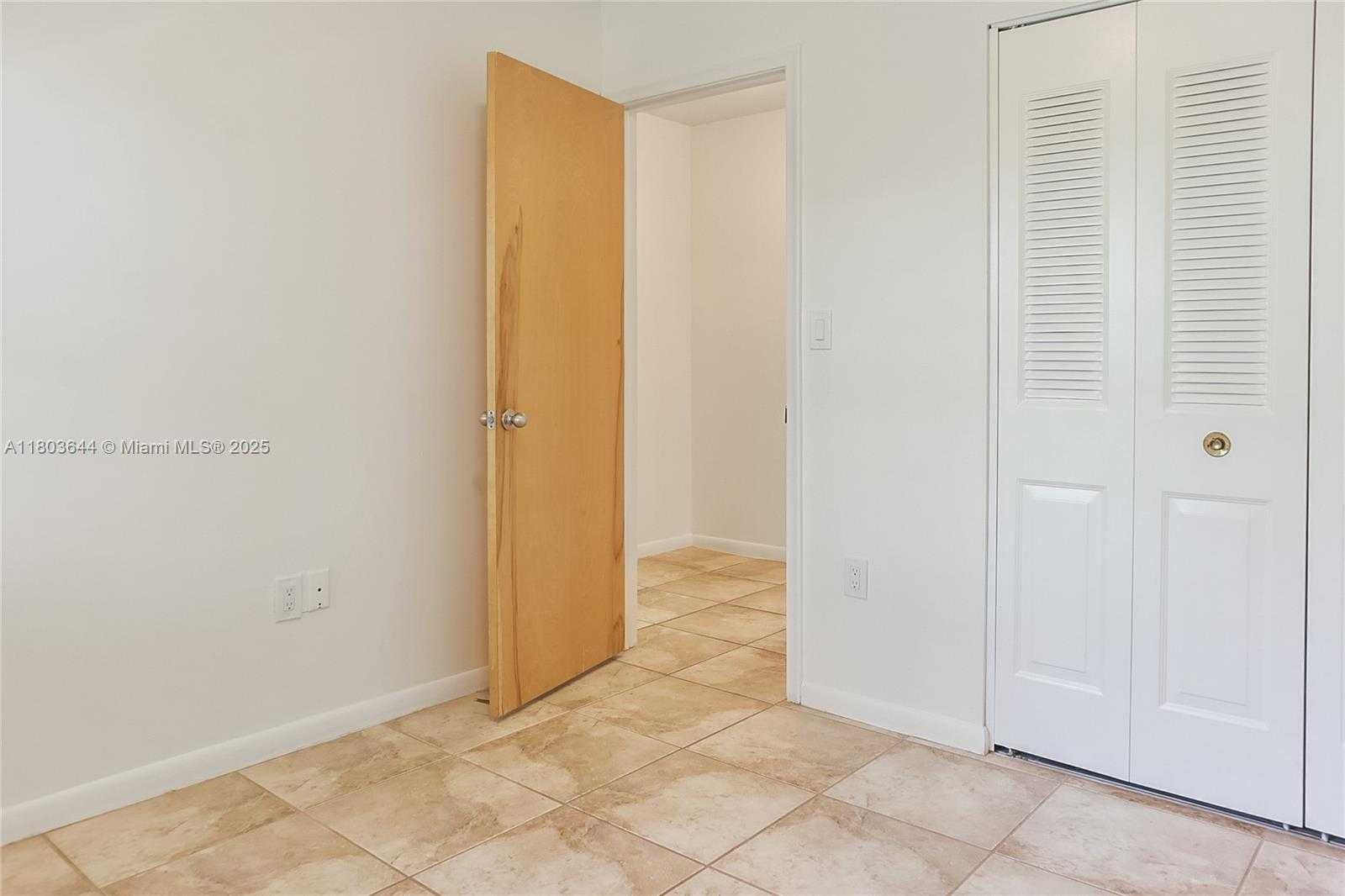Small Image of 11521 SOUTH WEST 109TH RD #10A, Miami Number 9