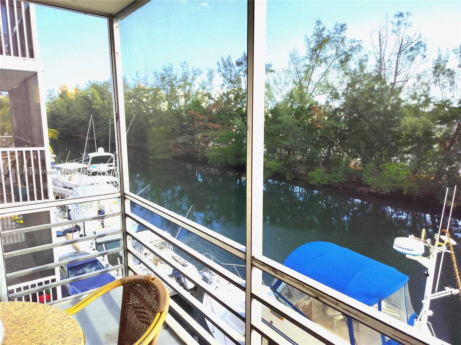 Small Image of 3660 NORTH EAST 166TH ST #302, North Miami Beach Number 2