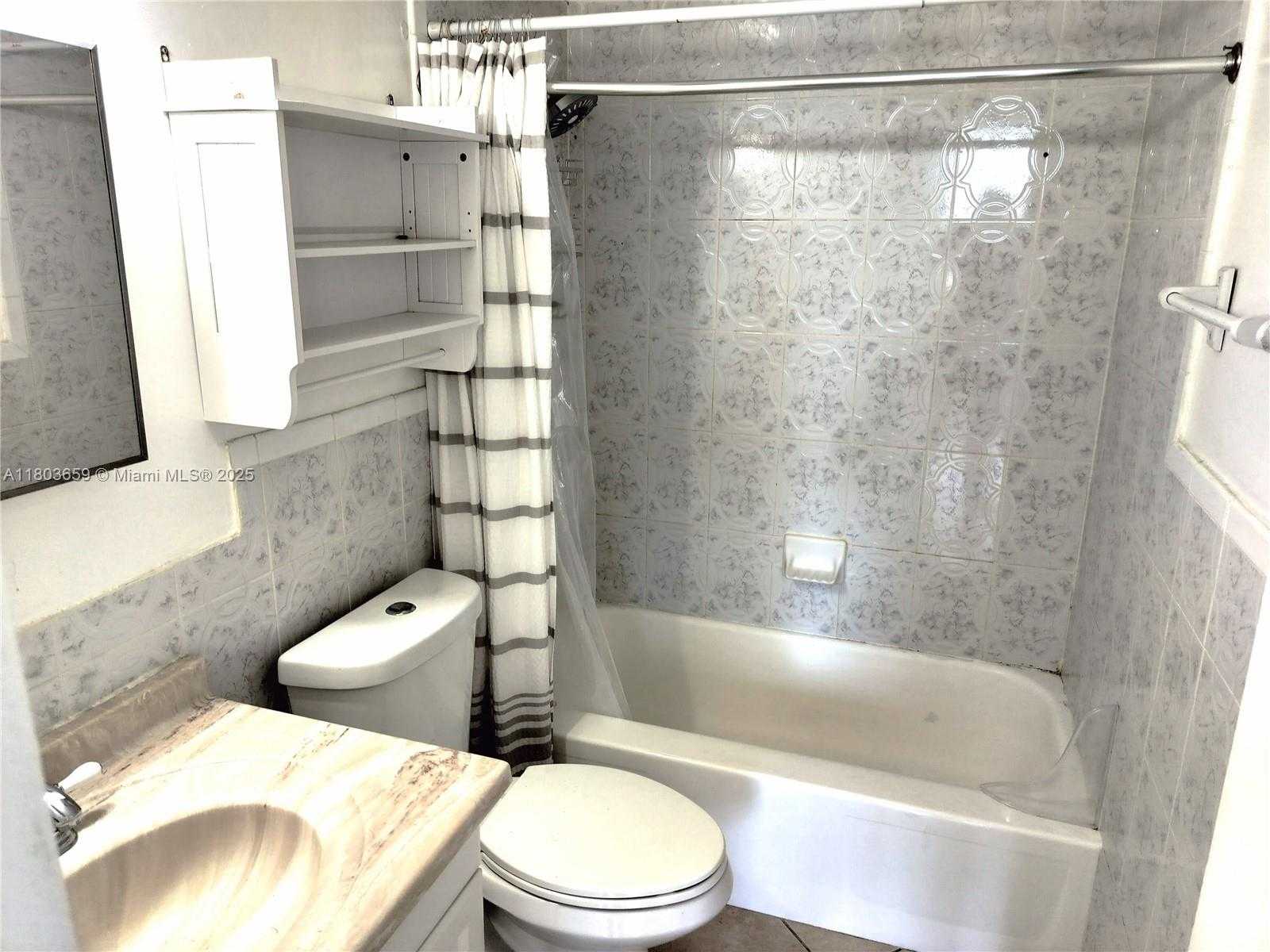 Small Image of 3660 NORTH EAST 166TH ST #302, North Miami Beach Number 9
