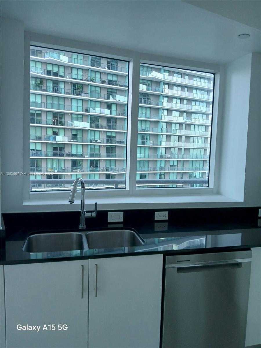 Small Image of 60 SOUTH WEST 13TH ST #2824, Miami Number 9