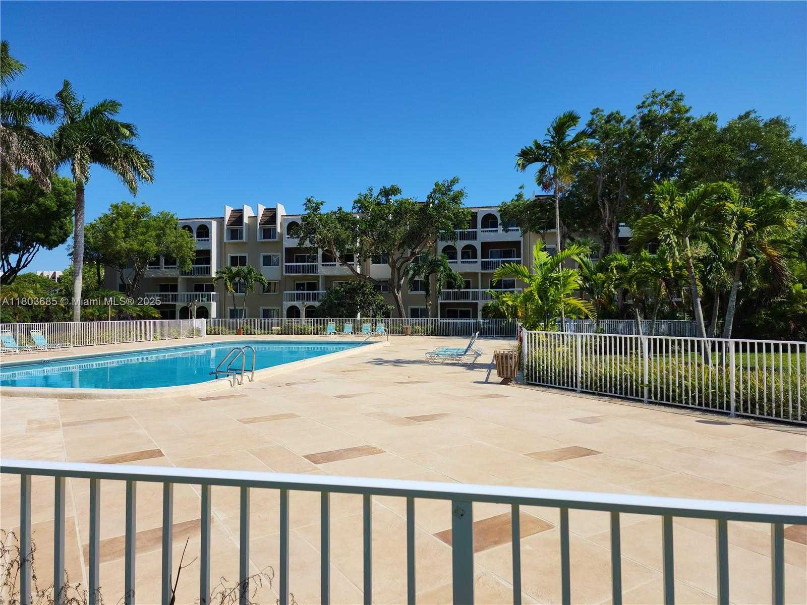 Small Image of 7820 CAMINO REAL #J-315, Miami Number 3