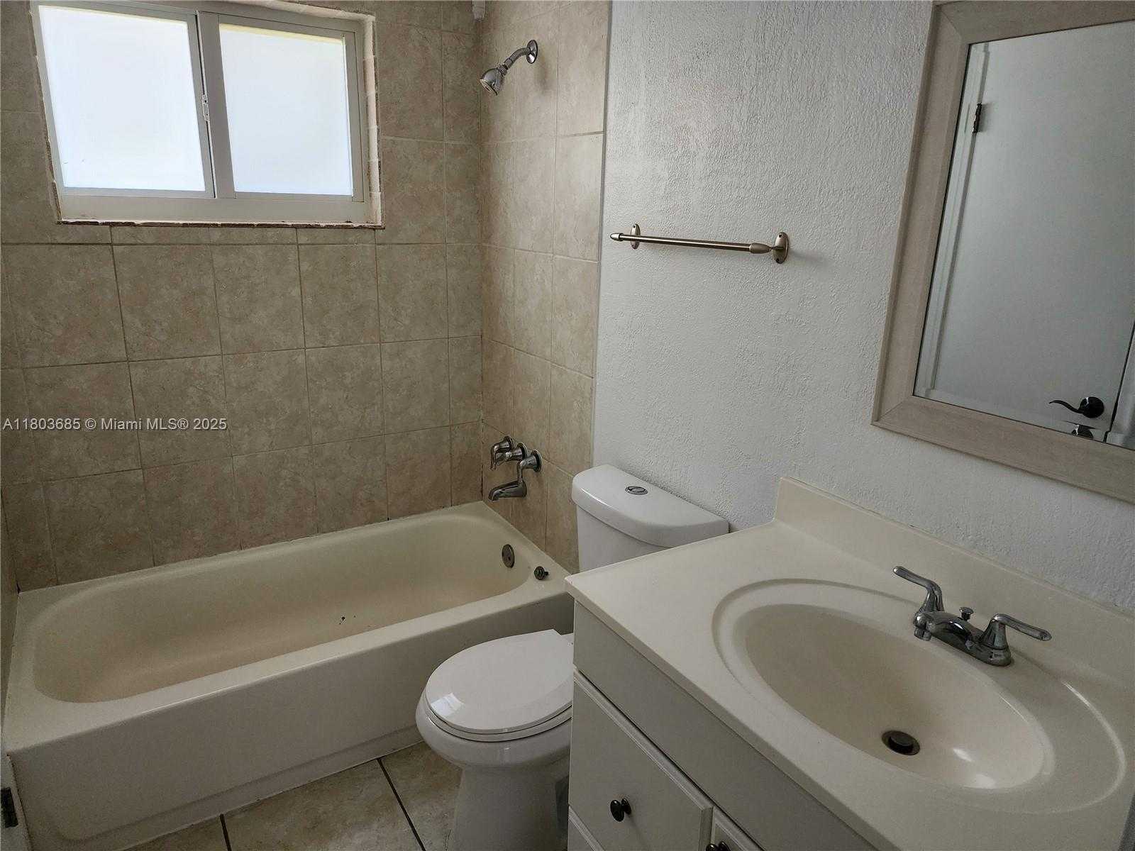 Small Image of 7820 CAMINO REAL #J-315, Miami Number 8