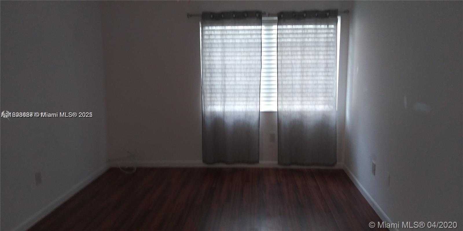 Small Image of 1235 MARIPOSA AVE #8, Coral Gables Number 13
