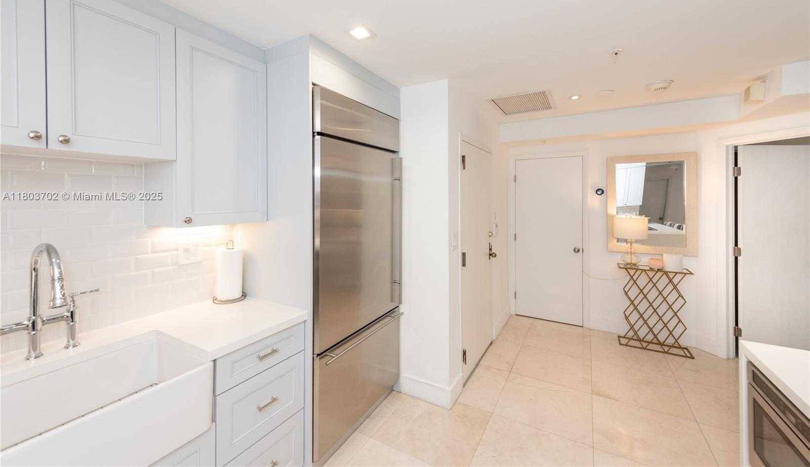 Small Image of 201 CRANDON BLVD #138, Key Biscayne Number 12