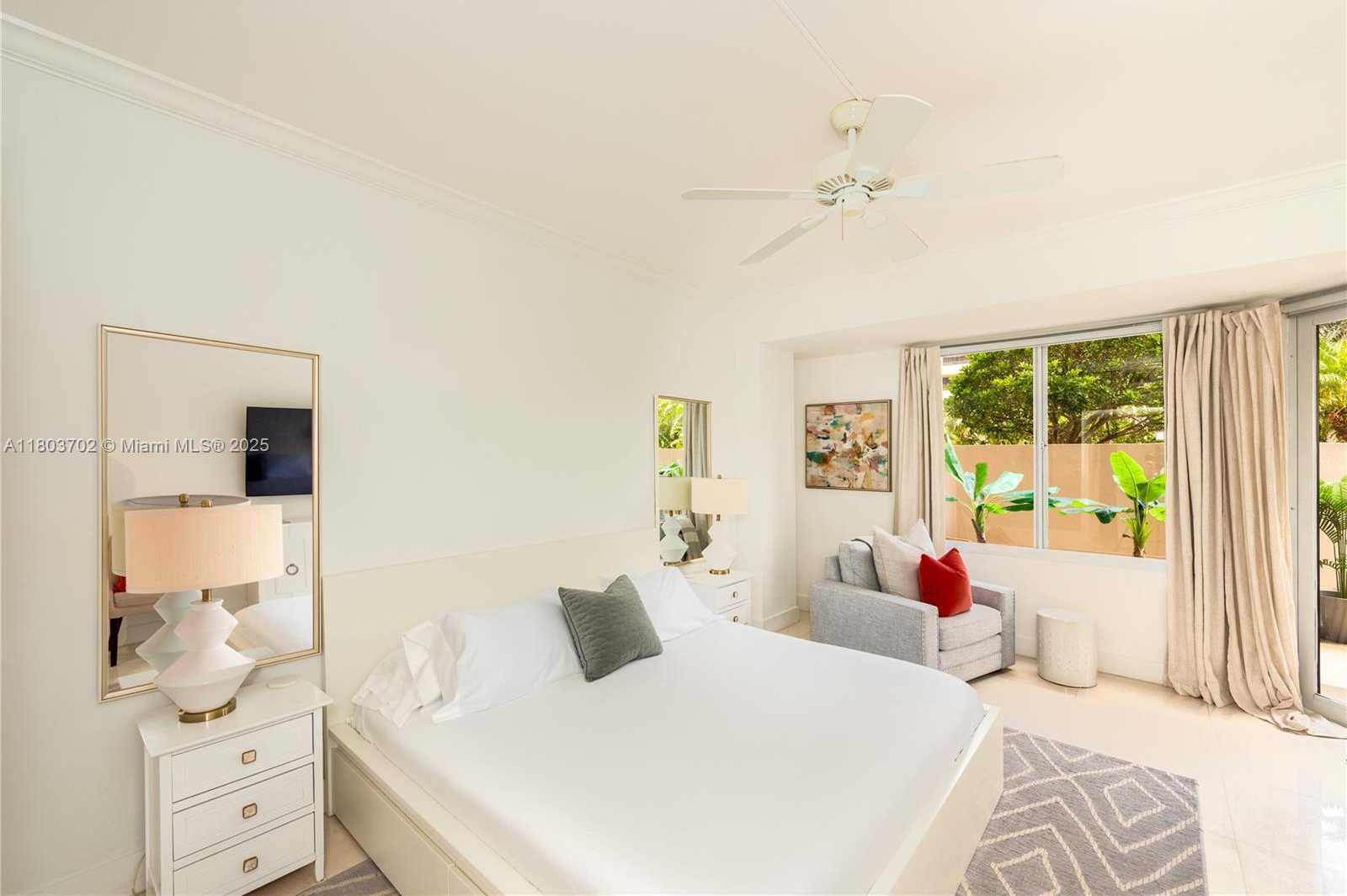 Small Image of 201 CRANDON BLVD #138, Key Biscayne Number 13