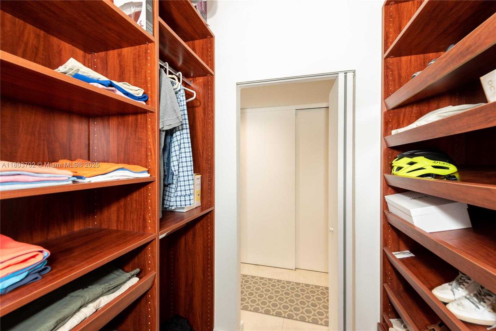 Small Image of 201 CRANDON BLVD #138, Key Biscayne Number 16