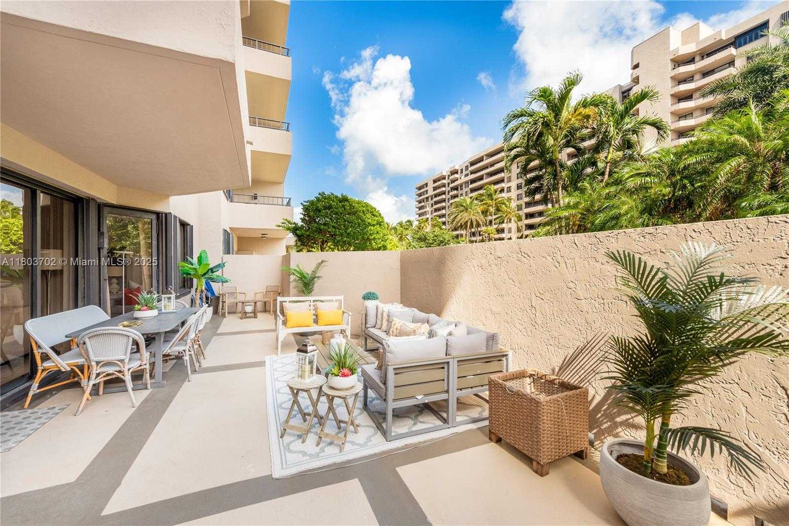 Small Image of 201 CRANDON BLVD #138, Key Biscayne Number 2