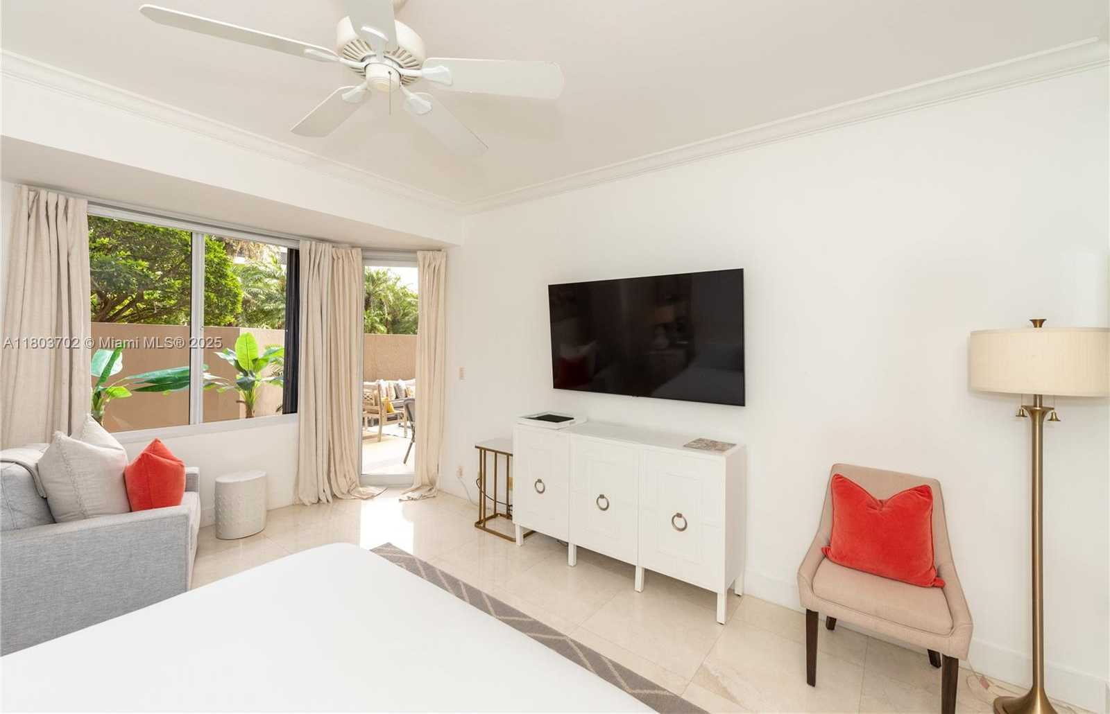 Small Image of 201 CRANDON BLVD #138, Key Biscayne Number 5