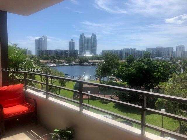 Small Image of 500 THREE ISLANDS BLVD #M17, Hallandale Beach Number 3