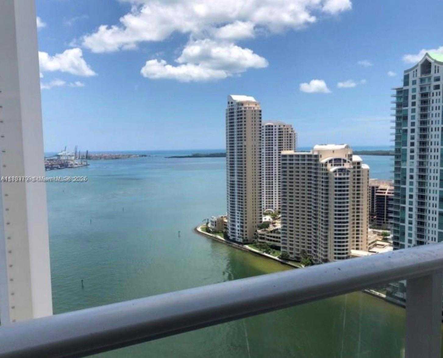 Small Image of 300 SOUTH BISCAYNE BLVD #T-3212, Miami Number 2