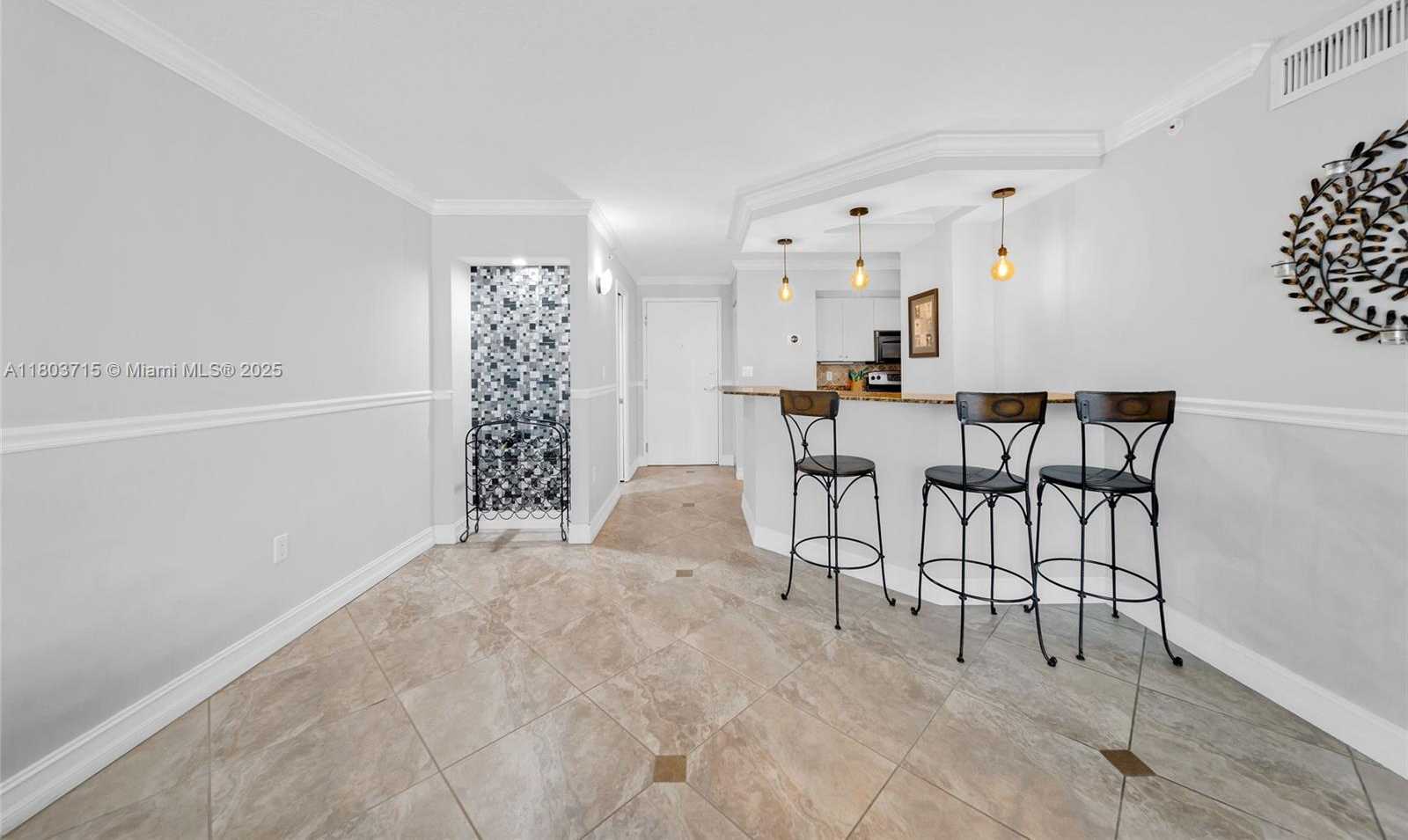 Small Image of 6917 COLLINS AVE #708, Miami Beach Number 20