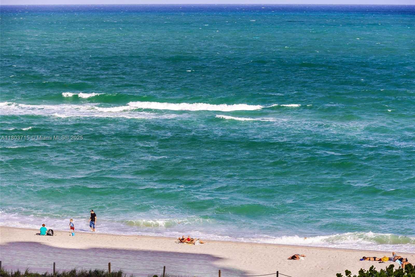 Small Image of 6917 COLLINS AVE #708, Miami Beach Number 36
